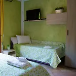 Casa Di Nina Gasthof Oleggio Castello