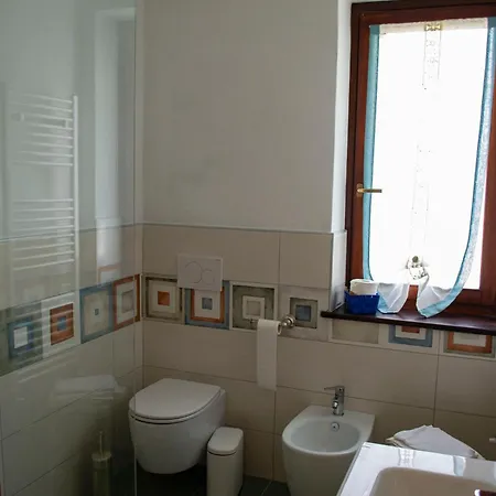 Casa Di Nina * Oleggio Castello