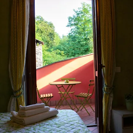 Casa Di Nina 3* Oleggio Castello