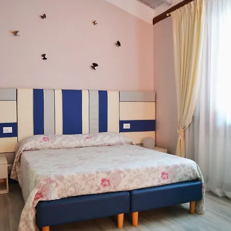 Pensión Casa Di Nina Oleggio Castello