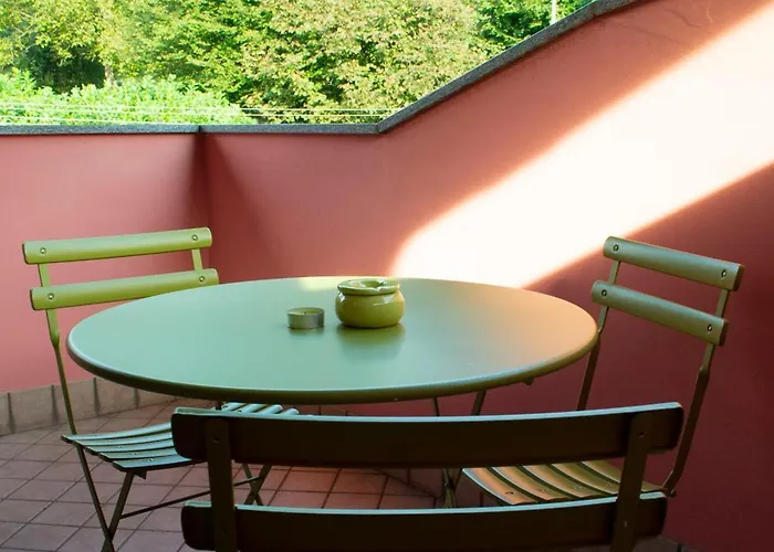 Casa Di Nina Pensjonat Oleggio Castello