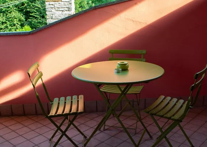 Casa Di Nina Pensjonat Oleggio Castello